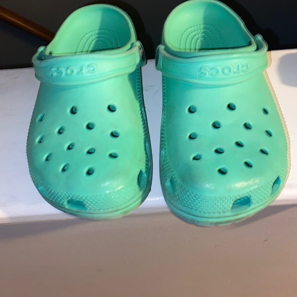 Crocs